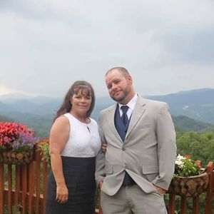 Meet your Posher, Dawn dede